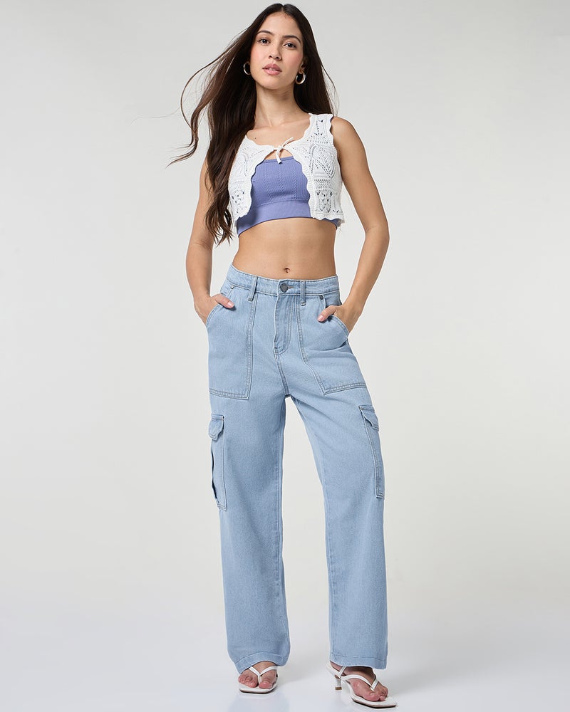 bewakoof Women's Light Blue Washed Straight Fit Cargo Jeans - Image 4